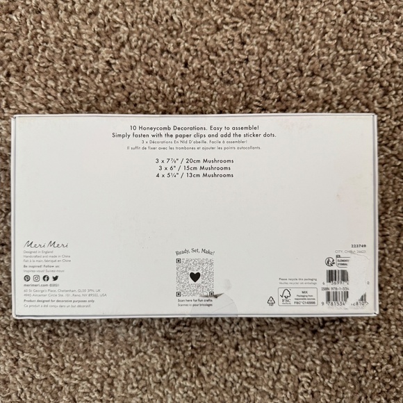 Meri Meri honeycomb decorations - Picture 2 of 6